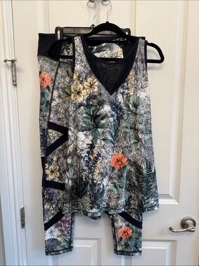 NWT Calia by Carrie Underwood Workout Set Tank Top +Leggings
